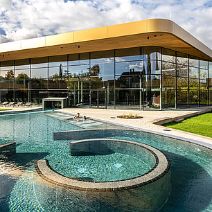 Außenbereich der Salinarium Bad Dürkheim Therme